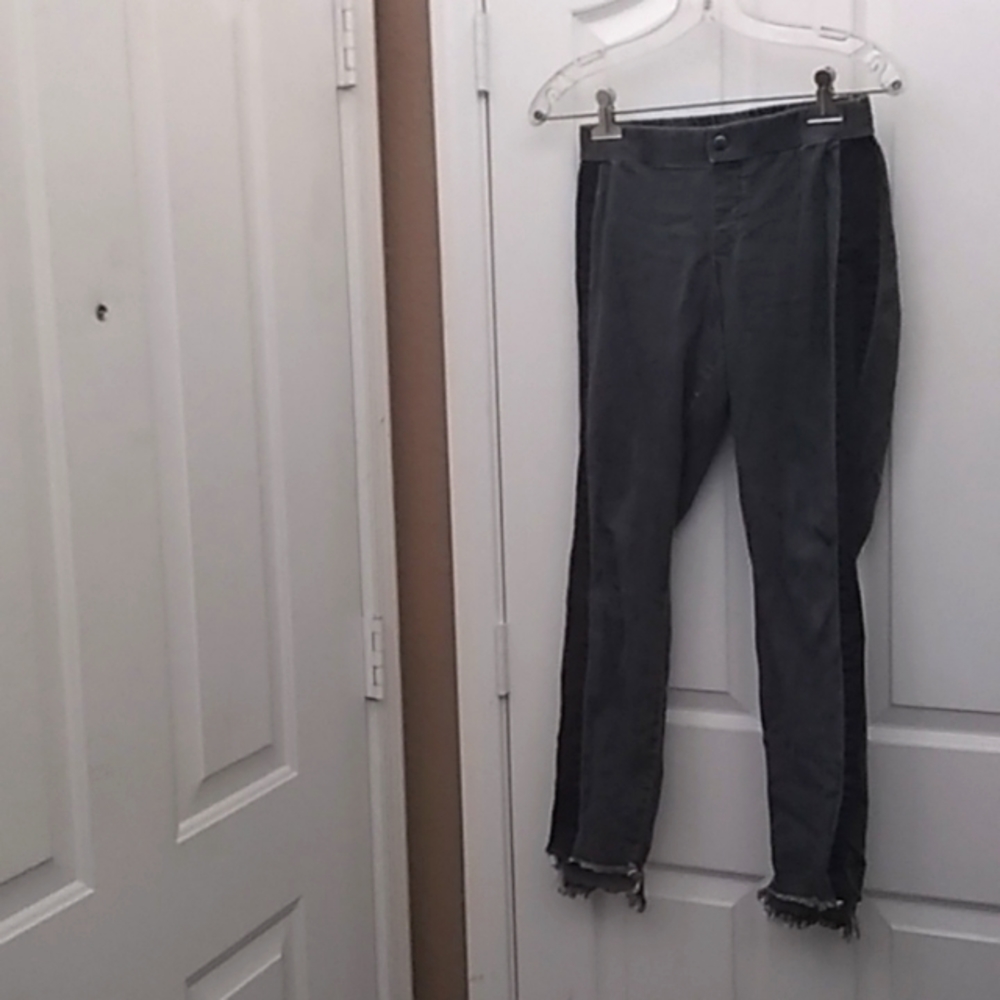 FINAL MARKDOWN Zeza b leggings small